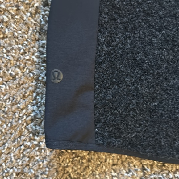 Lululemon Fleece Furry Vest Small - Picture 5 of 5